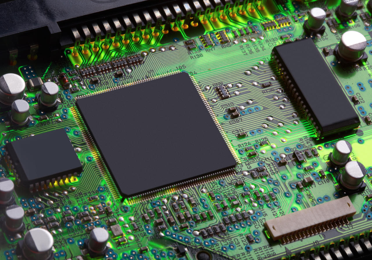 回收博通以太網(wǎng)IC，安森美IGBT模塊，賽靈思FPGA芯片，Microchip傳感器